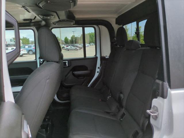 used 2022 Jeep Gladiator car, priced at $25,744