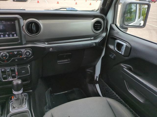 used 2022 Jeep Gladiator car, priced at $25,744