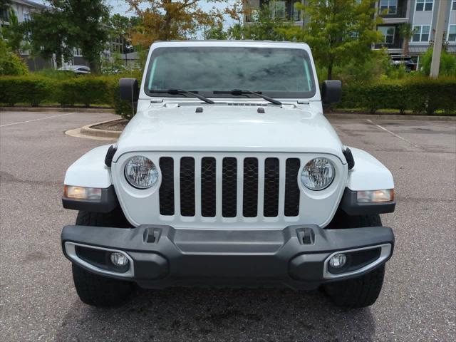 used 2022 Jeep Gladiator car, priced at $25,744