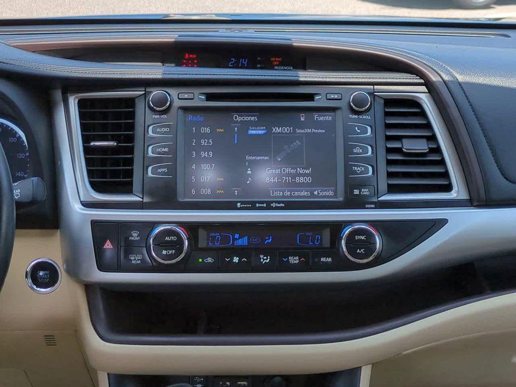 used 2019 Toyota Highlander car, priced at $23,444