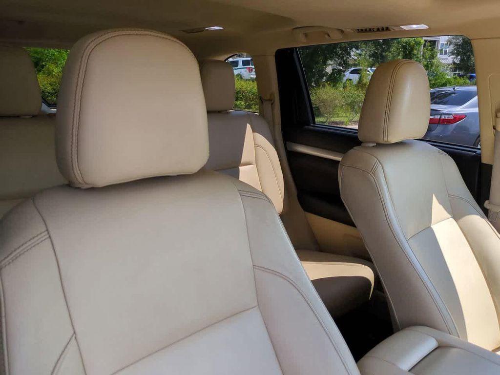 used 2019 Toyota Highlander car, priced at $23,444