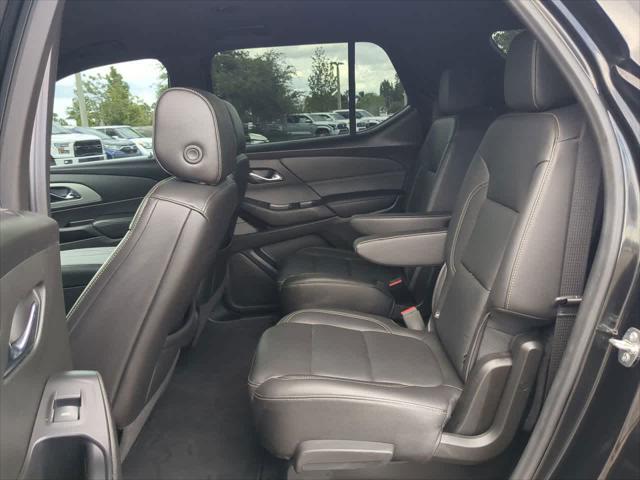 used 2022 Chevrolet Traverse car, priced at $26,844