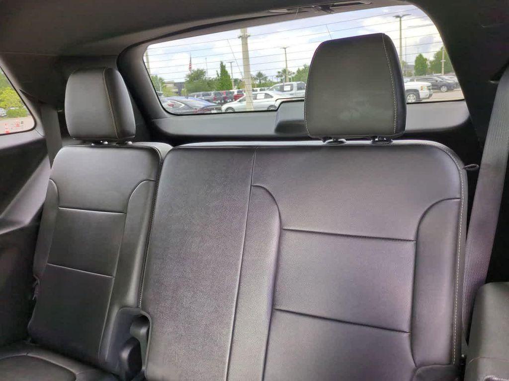 used 2022 Chevrolet Traverse car, priced at $23,199