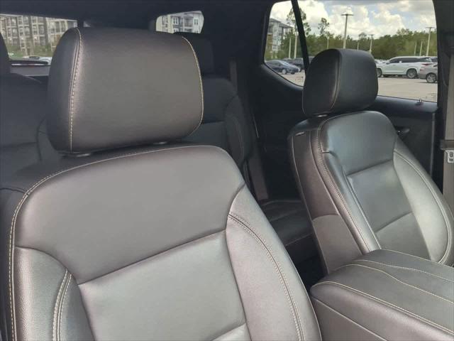 used 2022 Chevrolet Traverse car, priced at $26,844