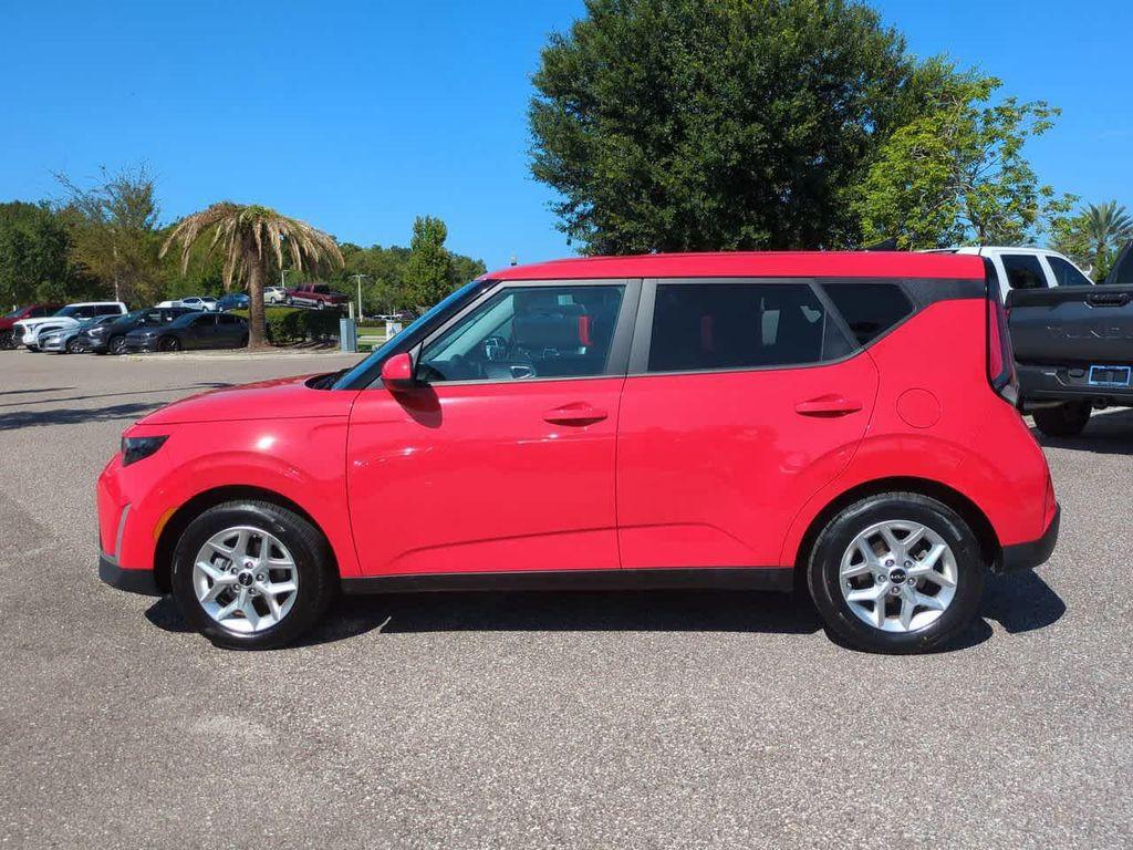 used 2024 Kia Soul car, priced at $14,899