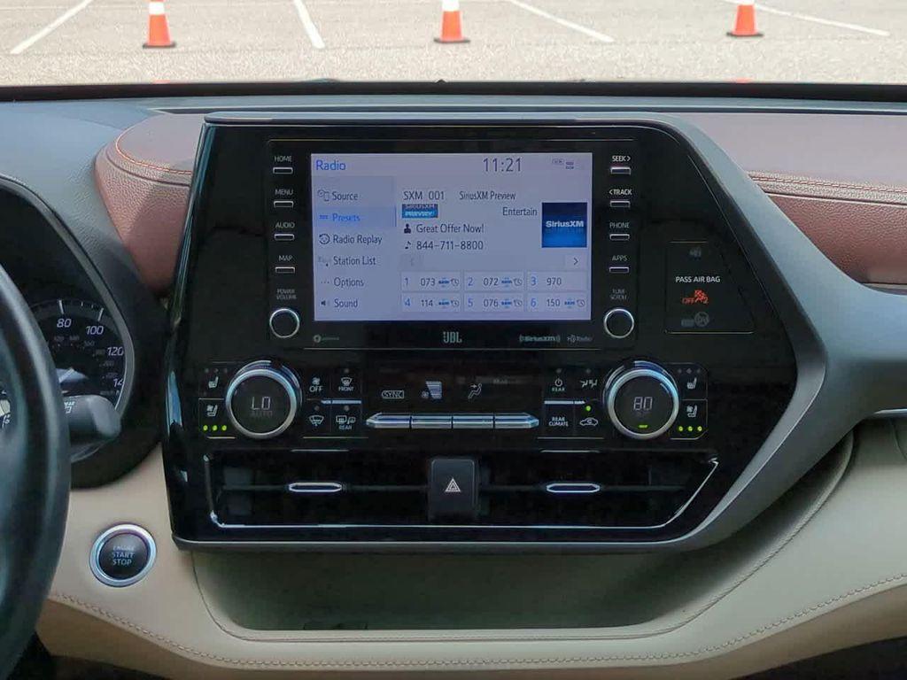 used 2020 Toyota Highlander car, priced at $27,399