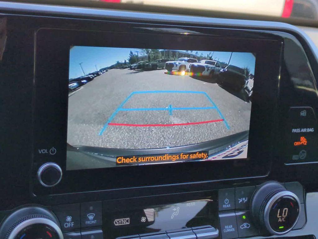 used 2023 Toyota Highlander car, priced at $29,244