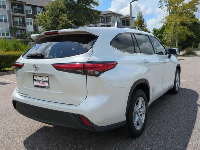 used 2022 Toyota Highlander car, priced at $29,999