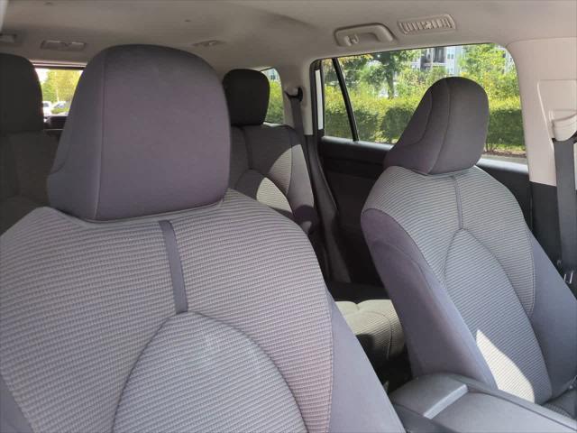 used 2022 Toyota Highlander car, priced at $29,999