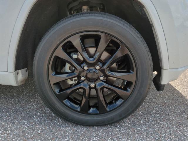 used 2019 Jeep Grand Cherokee car, priced at $20,444