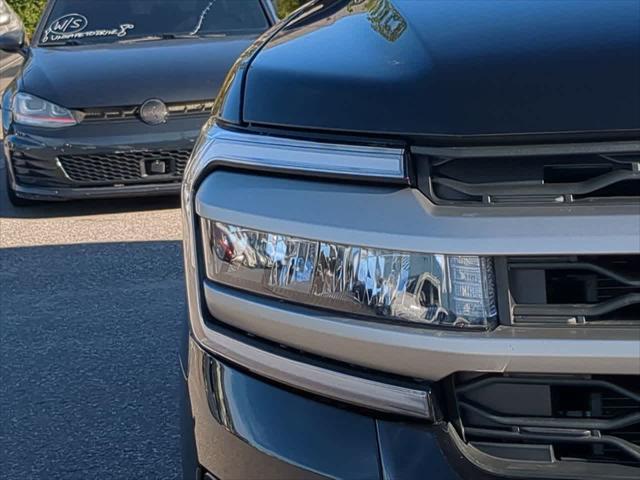 used 2024 Ford Expedition car, priced at $54,999