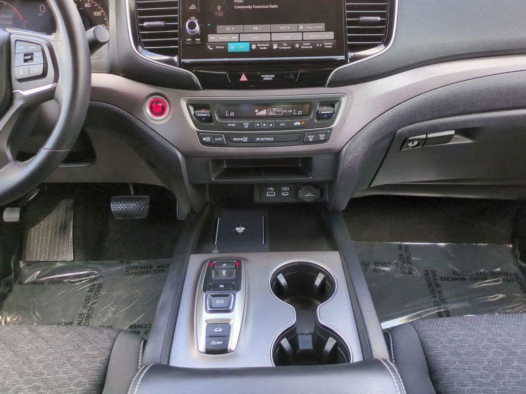 used 2024 Honda Ridgeline car, priced at $30,999