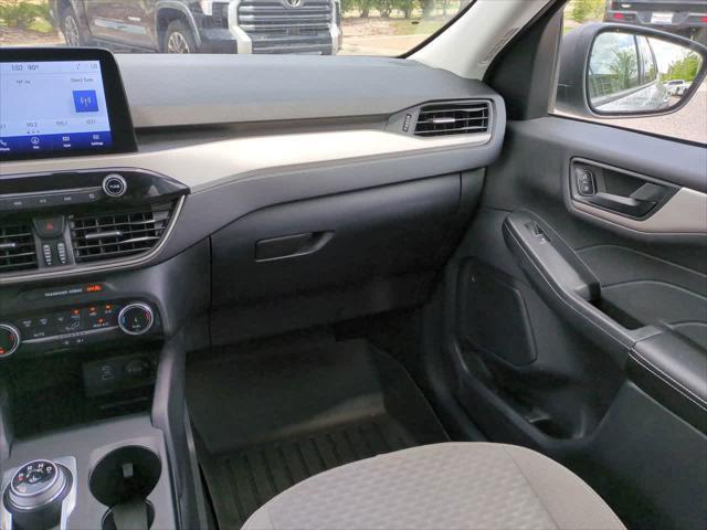 used 2022 Ford Escape car, priced at $18,444