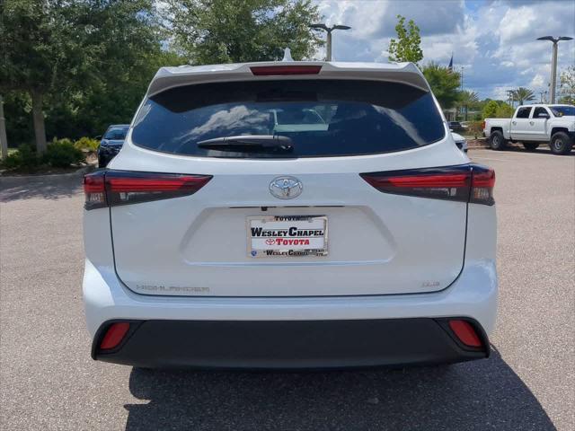 new 2024 Toyota Highlander car, priced at $44,221