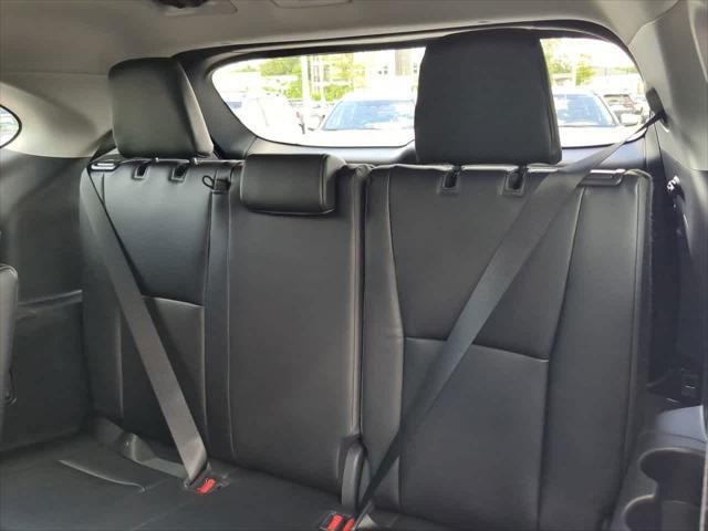 new 2024 Toyota Highlander car, priced at $44,221