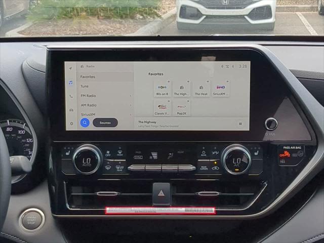 new 2024 Toyota Highlander car, priced at $44,221