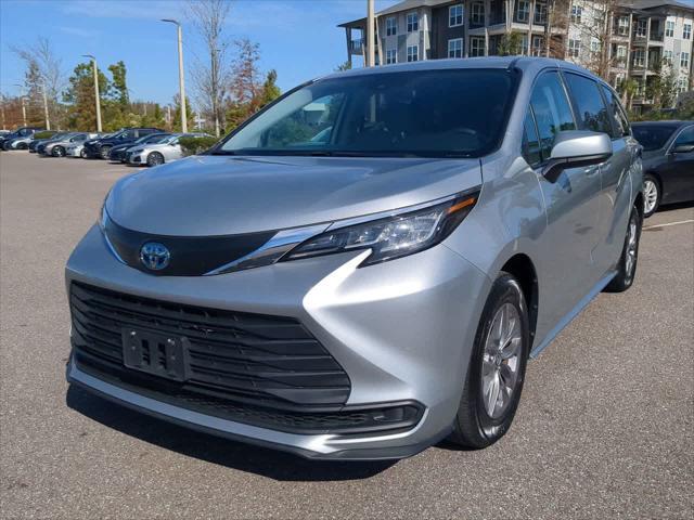 used 2023 Toyota Sienna car, priced at $36,744