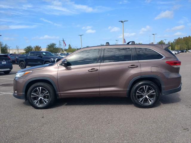 used 2018 Toyota Highlander car, priced at $20,999