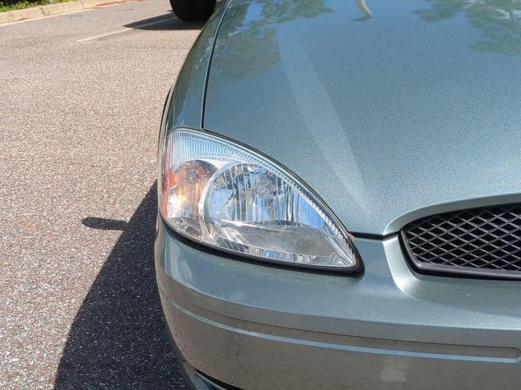 used 2007 Ford Taurus car, priced at $6,244