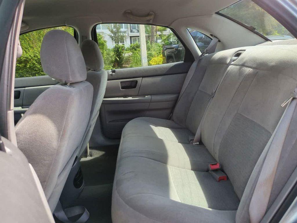 used 2007 Ford Taurus car, priced at $6,244