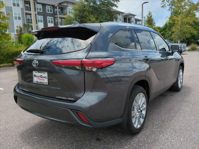 used 2020 Toyota Highlander car, priced at $37,144