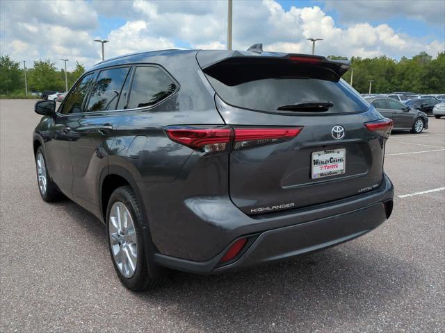 used 2020 Toyota Highlander car, priced at $37,144