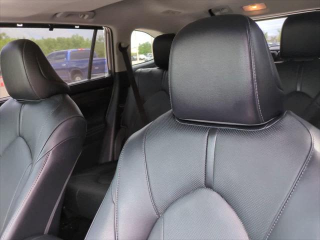 used 2020 Toyota Highlander car, priced at $37,144