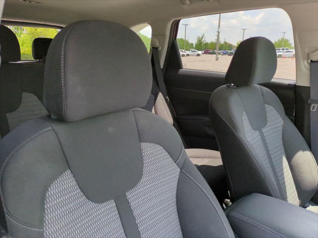 used 2023 Kia Sorento car, priced at $26,118