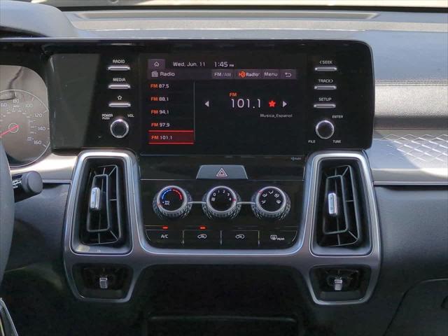 used 2023 Kia Sorento car, priced at $26,118