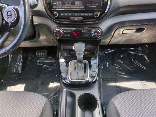 used 2022 Kia Soul car, priced at $16,999