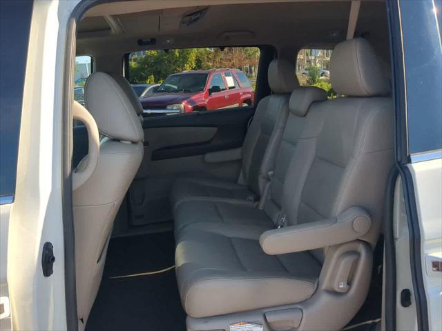 used 2015 Honda Odyssey car, priced at $16,244