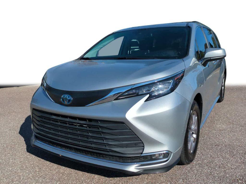 used 2021 Toyota Sienna car, priced at $26,244