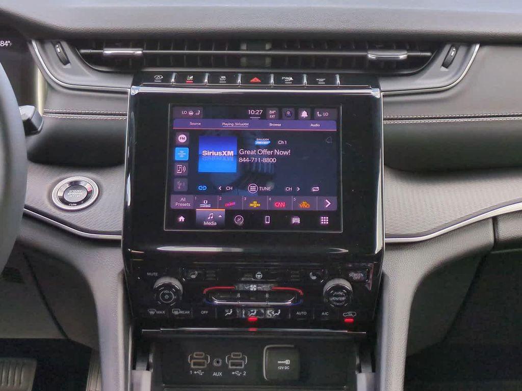 used 2025 Jeep Grand Cherokee car, priced at $37,999
