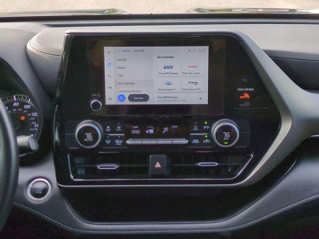 used 2024 Toyota Highlander car, priced at $36,444