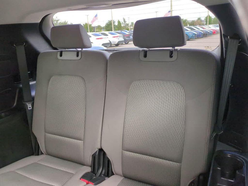 used 2017 Hyundai Santa Fe car, priced at $14,744