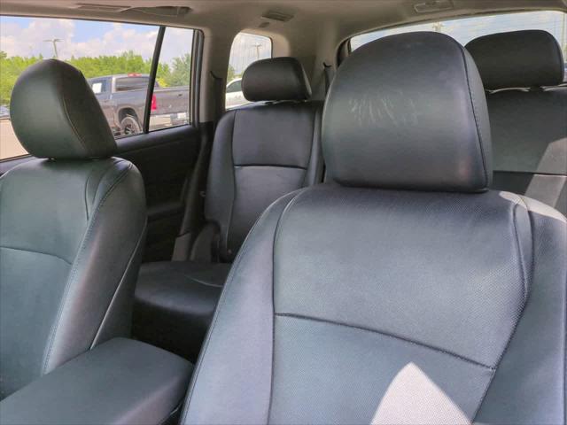 used 2013 Toyota Highlander car, priced at $12,444