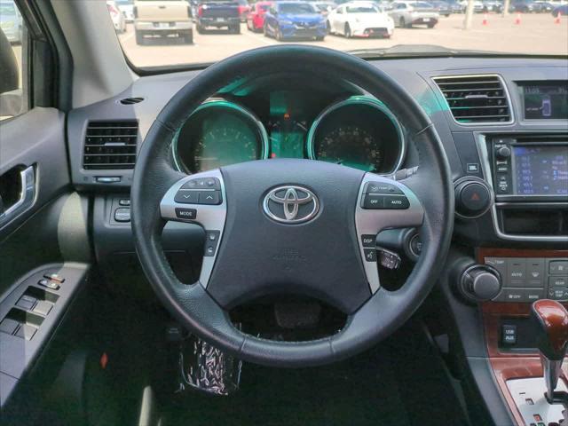 used 2013 Toyota Highlander car, priced at $12,444