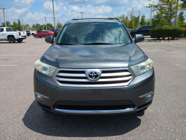 used 2013 Toyota Highlander car, priced at $12,444