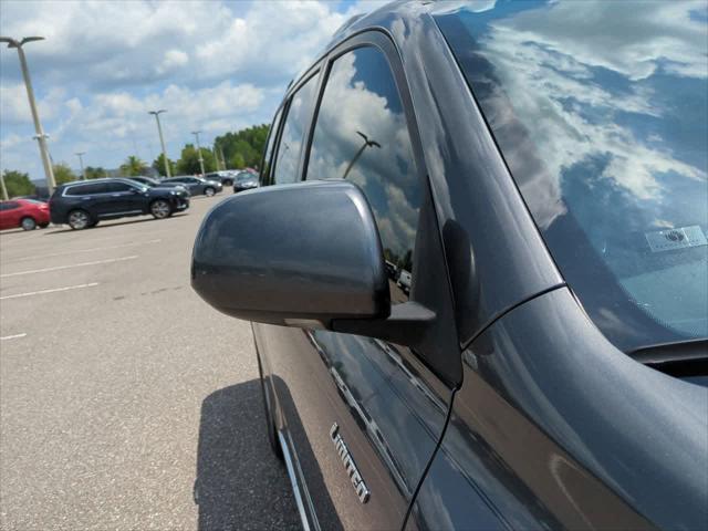 used 2013 Toyota Highlander car, priced at $12,444