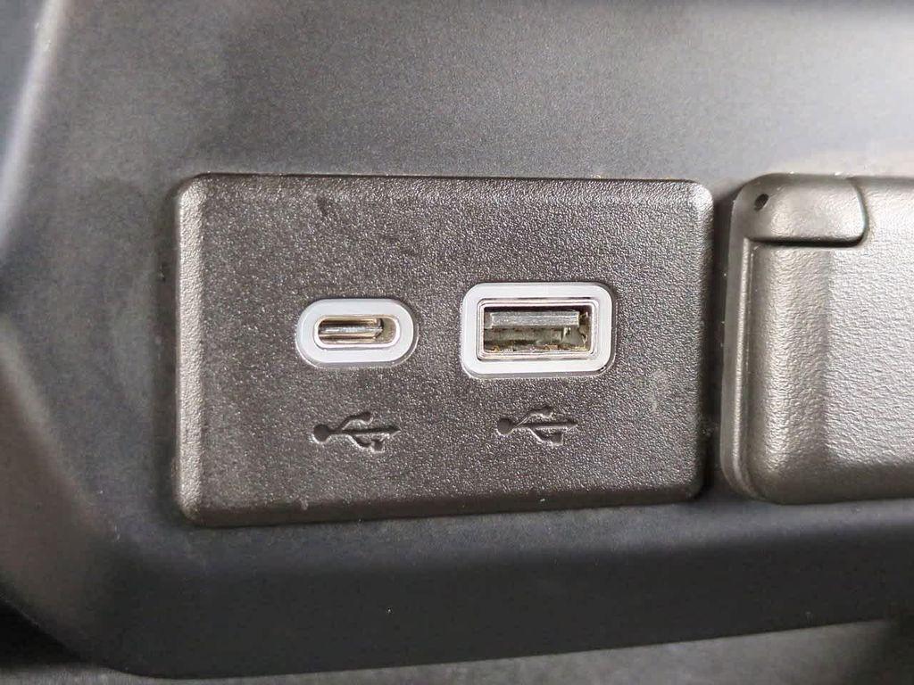 used 2021 Chevrolet Silverado 1500 car, priced at $35,744