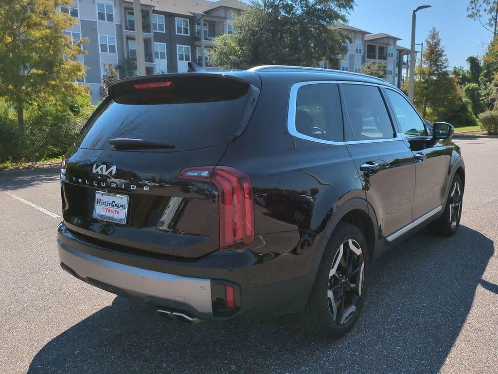 used 2025 Kia Telluride car, priced at $32,244