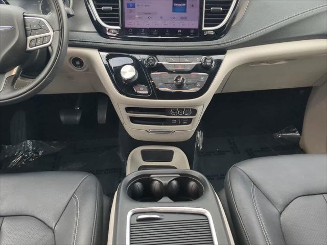 used 2022 Chrysler Pacifica car, priced at $28,744