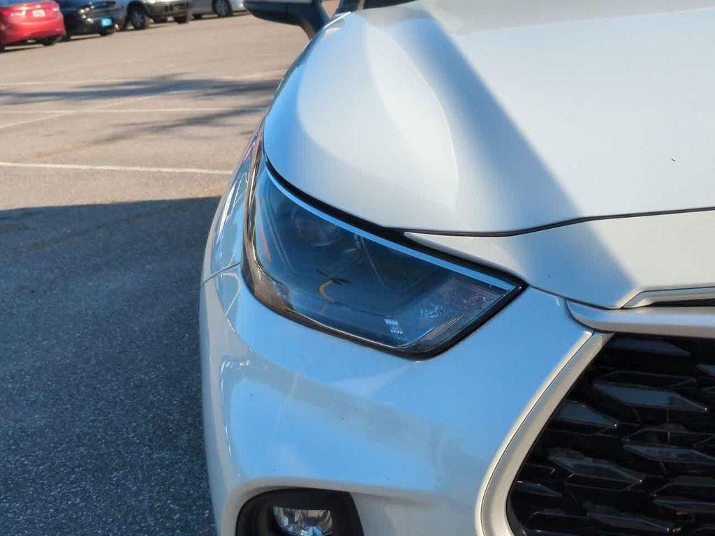 used 2022 Toyota Highlander car, priced at $32,743