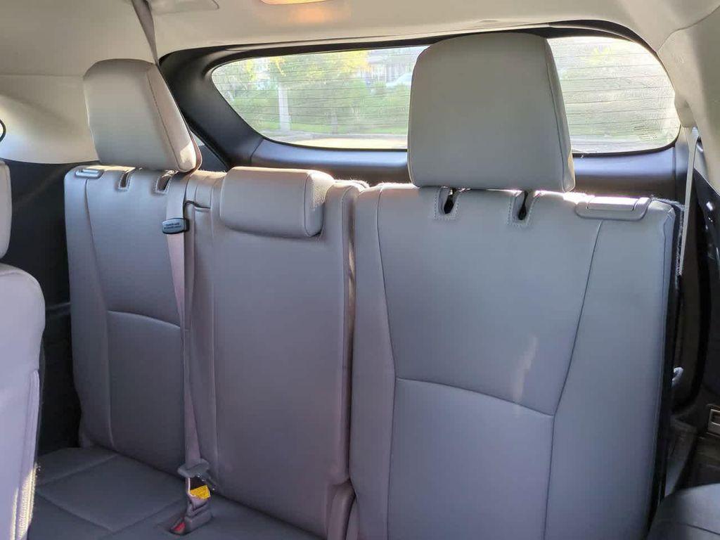 used 2022 Toyota Highlander car, priced at $32,743