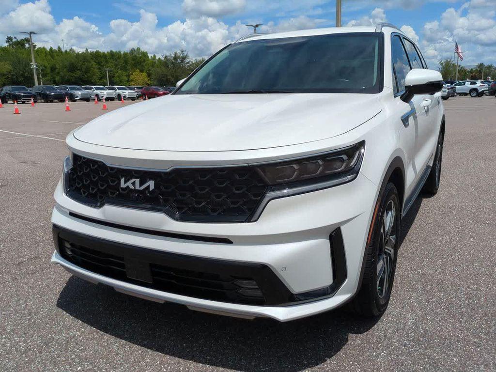 used 2023 Kia Sorento Hybrid car, priced at $32,099