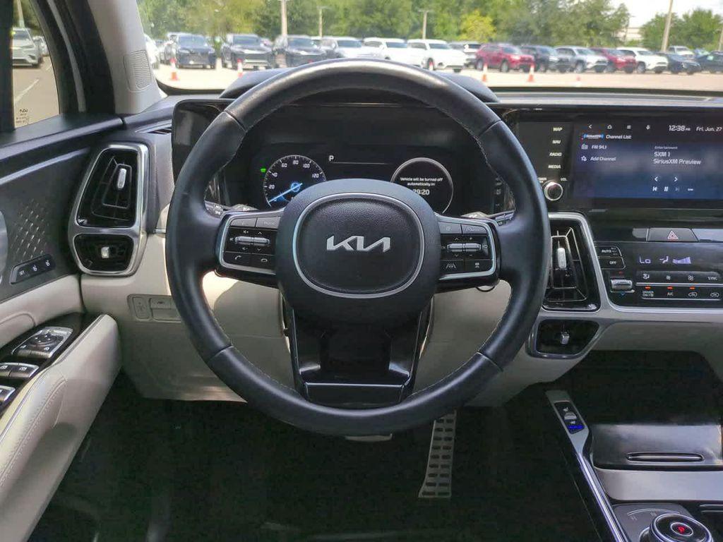 used 2023 Kia Sorento Hybrid car, priced at $32,099