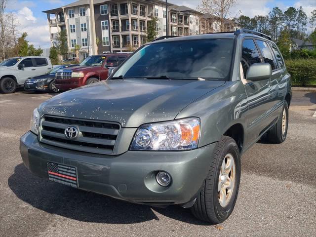 used 2006 Toyota Highlander car, priced at $6,999