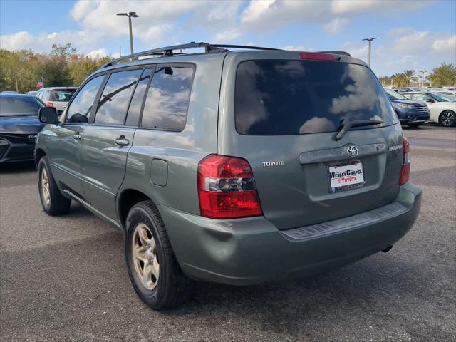 used 2006 Toyota Highlander car, priced at $6,999