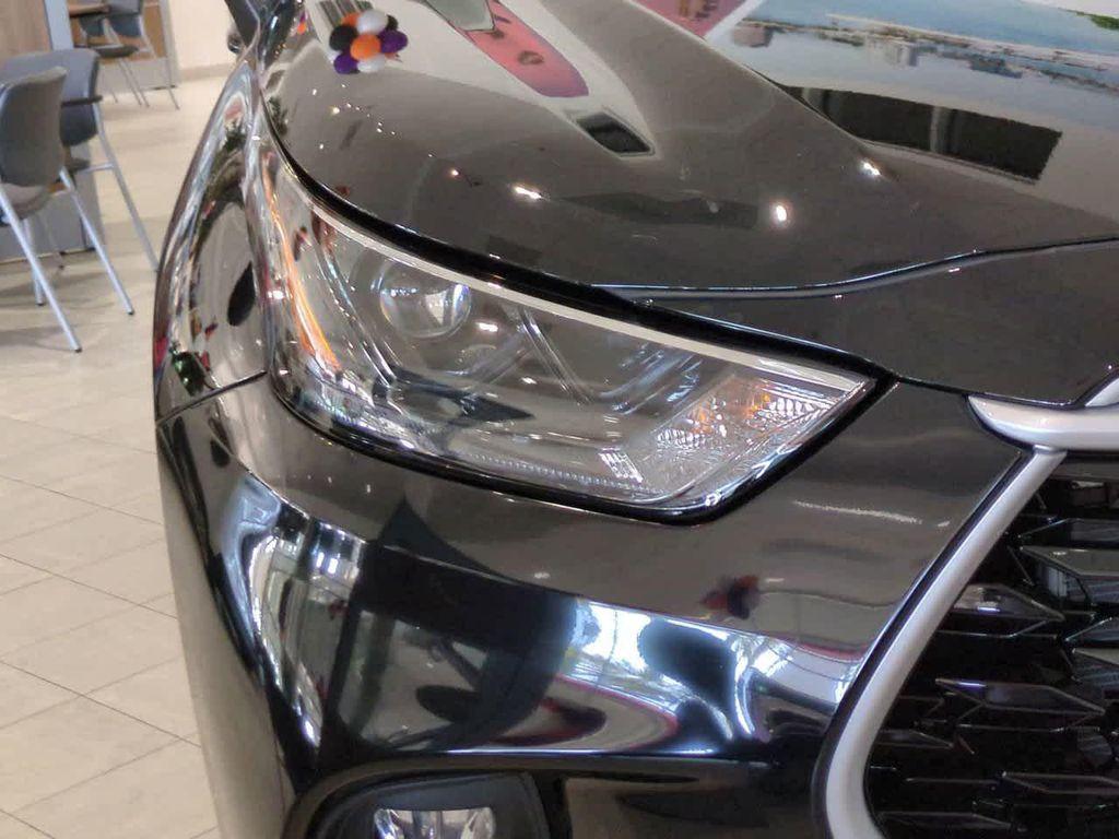 new 2025 Toyota Highlander car, priced at $44,146