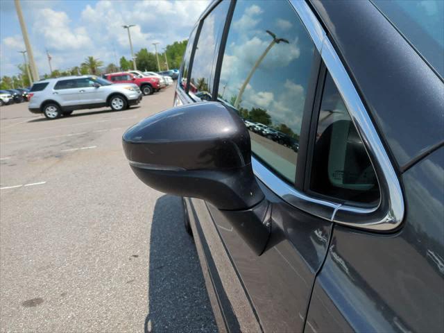 used 2023 Chrysler Pacifica car, priced at $21,844